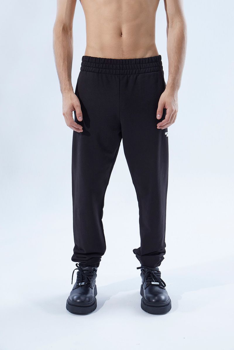 CAMPERA-STREET-REMERA-ALTO-GRITO-PANTALON-GNBR_0392