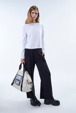 REMERA-PALOMA-PANTALON-AMBER_0625