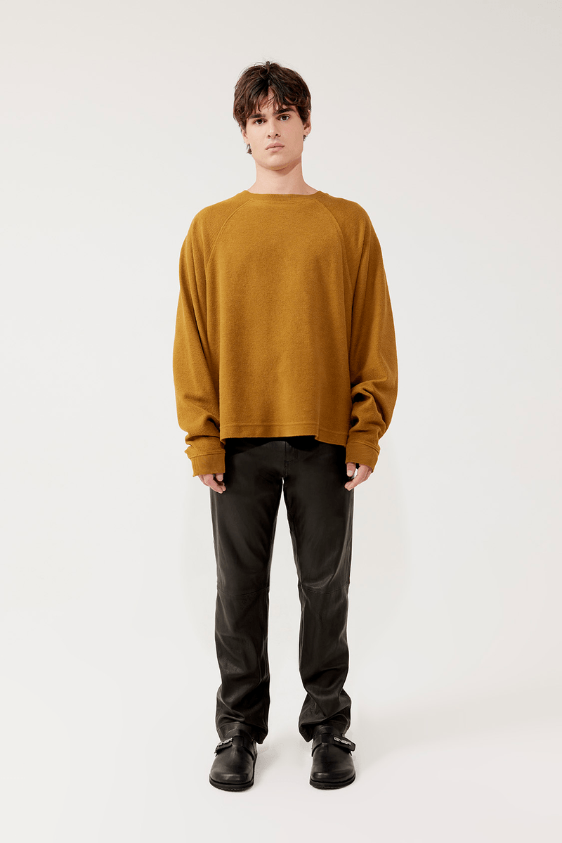 Buzo Modern