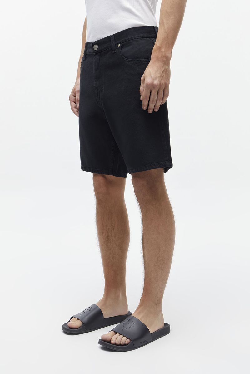 BERMUDA-BLACK-NEGRO-V2_0882.png.jpg