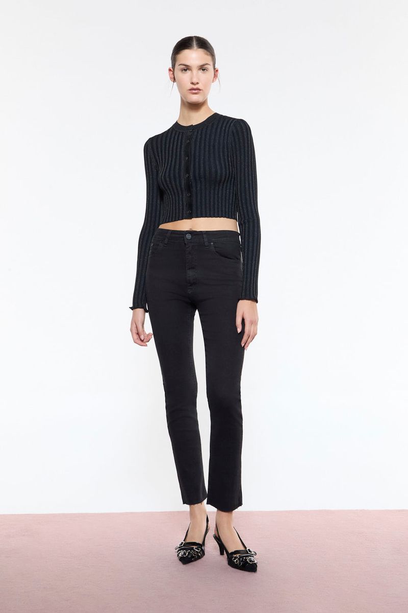 CARDIGAN-WYATT-NEGRO-JEAN-COLT-NEGRO-TL_0725.jpg