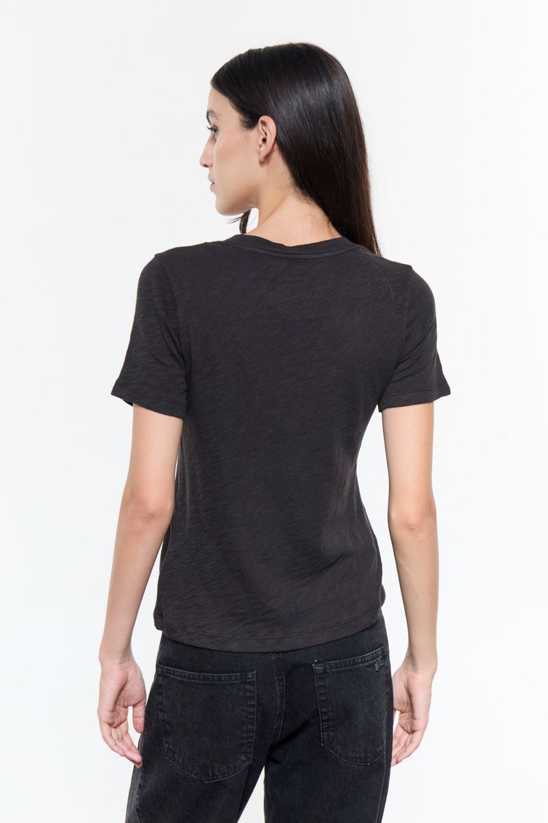 Remera-Loyal
