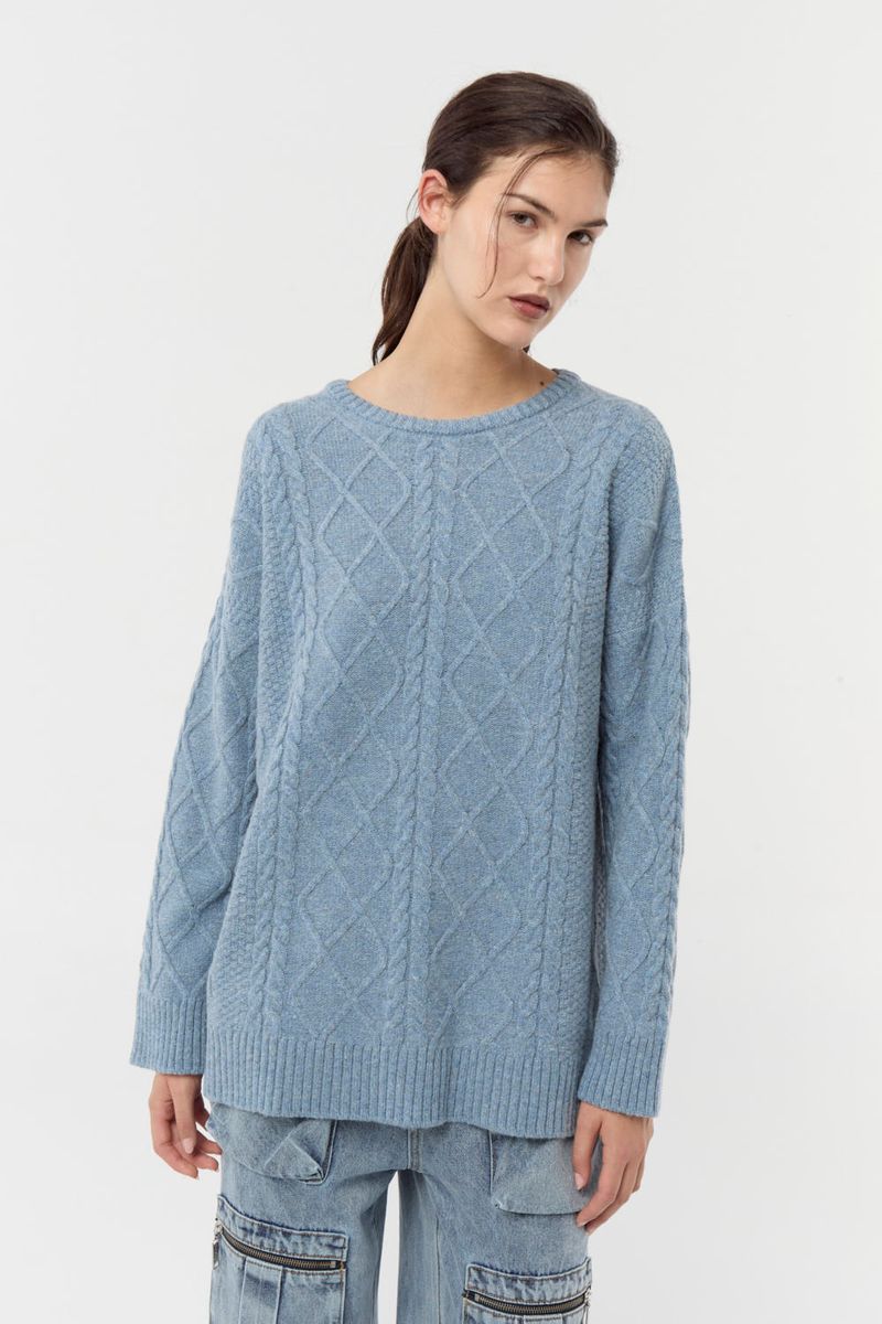 Sweater-Logan