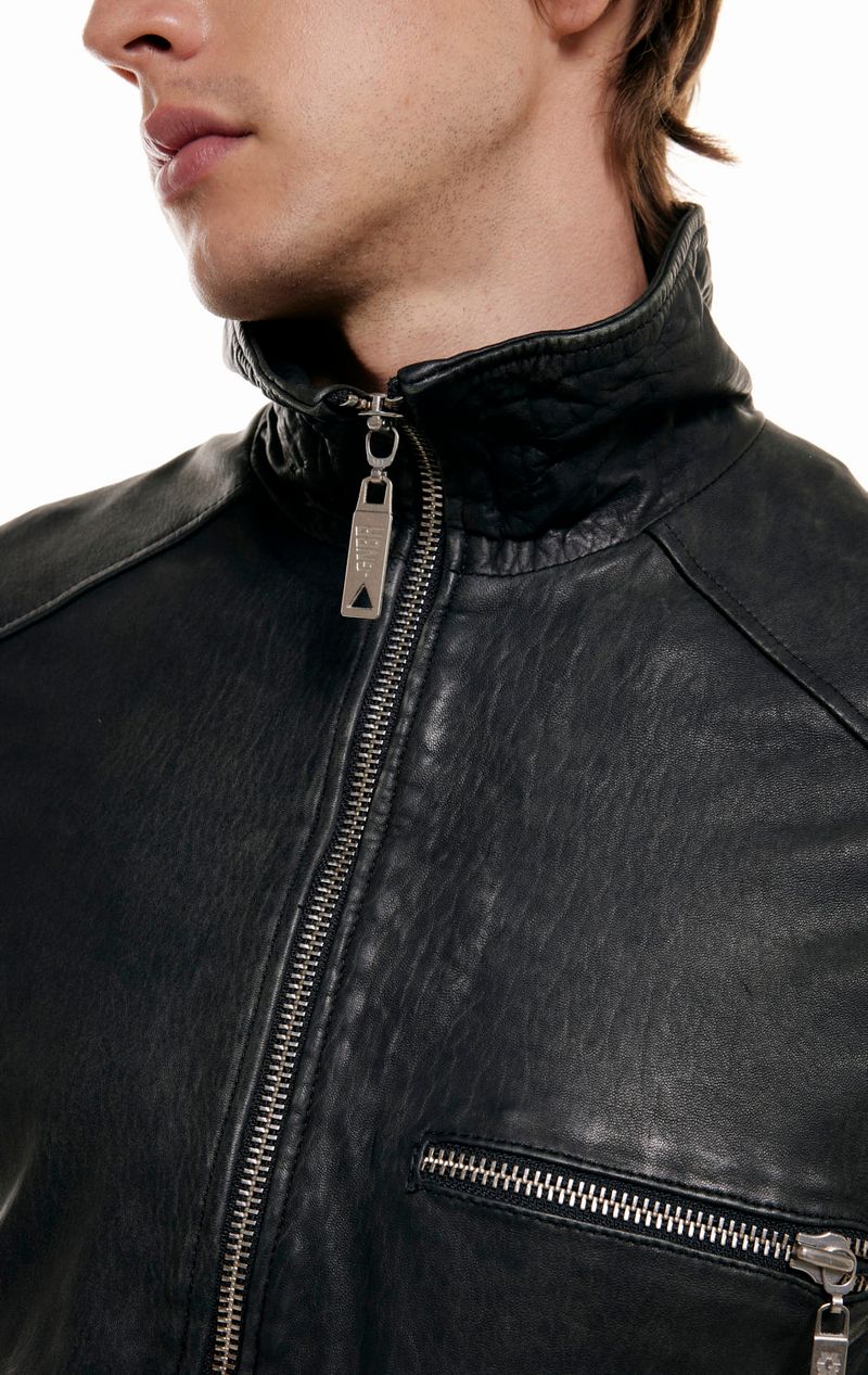 Campera-Cuero-Luc