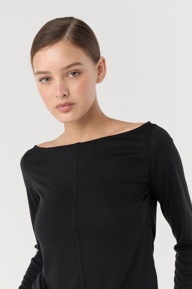 Remera-Hendry